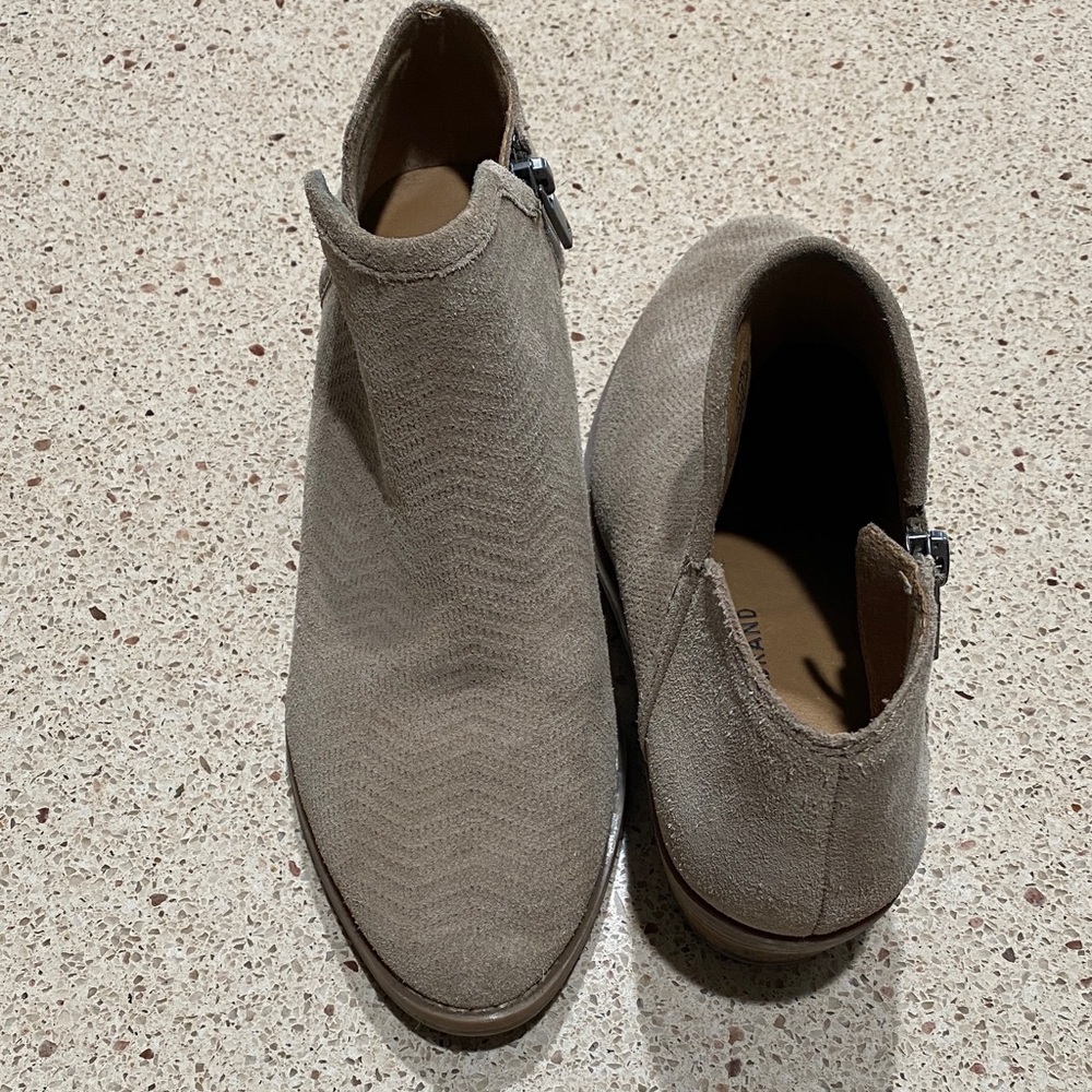 LUCKY BRAND WOMENS BOOTS